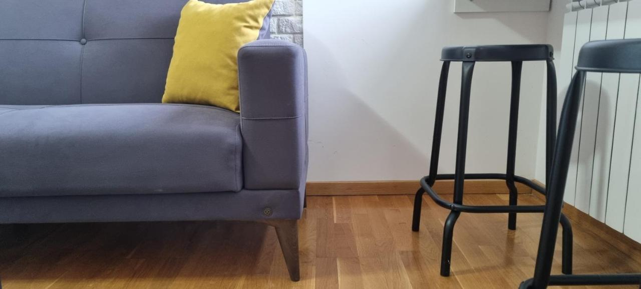 Grove II Apartment = Strict City Centre Nowy Sad Zewnętrze zdjęcie